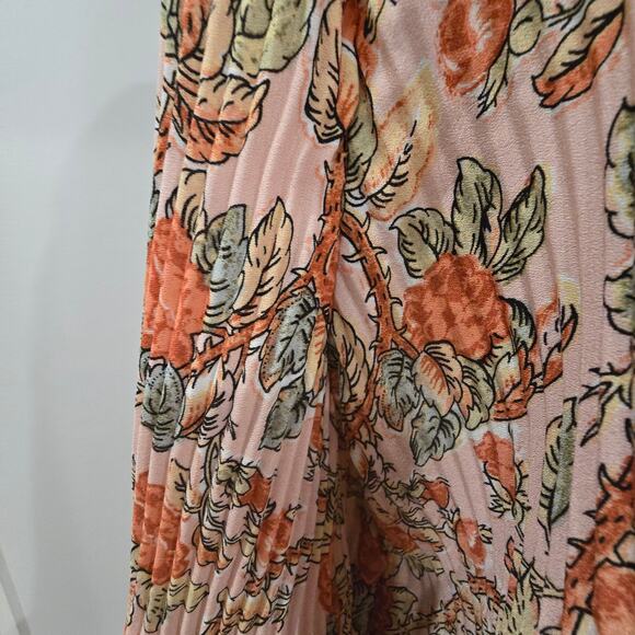 Maxi Studio Boat Neck Floral Bell Sleeves Blouse - Picture 3 of 6